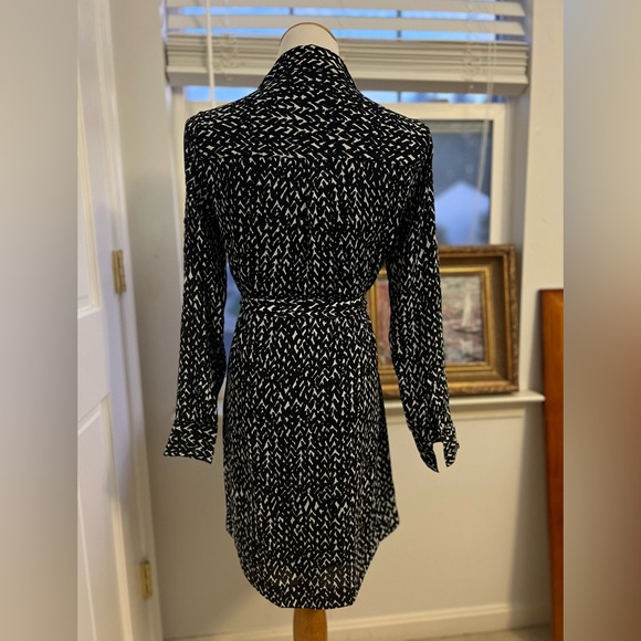 Lot of 4 - Dresses - Picture 5 of 13